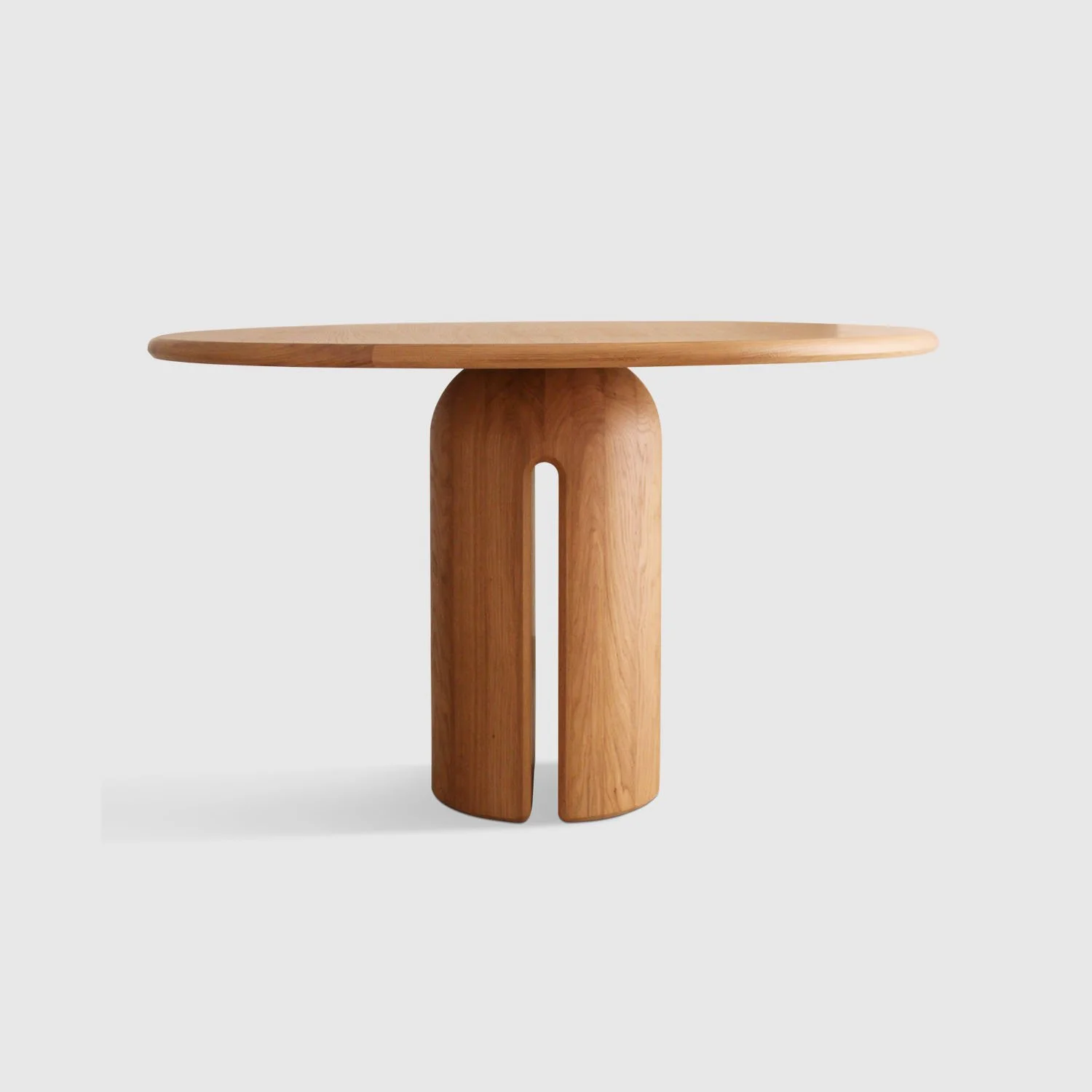Oco Dining Table, Round — Luteca